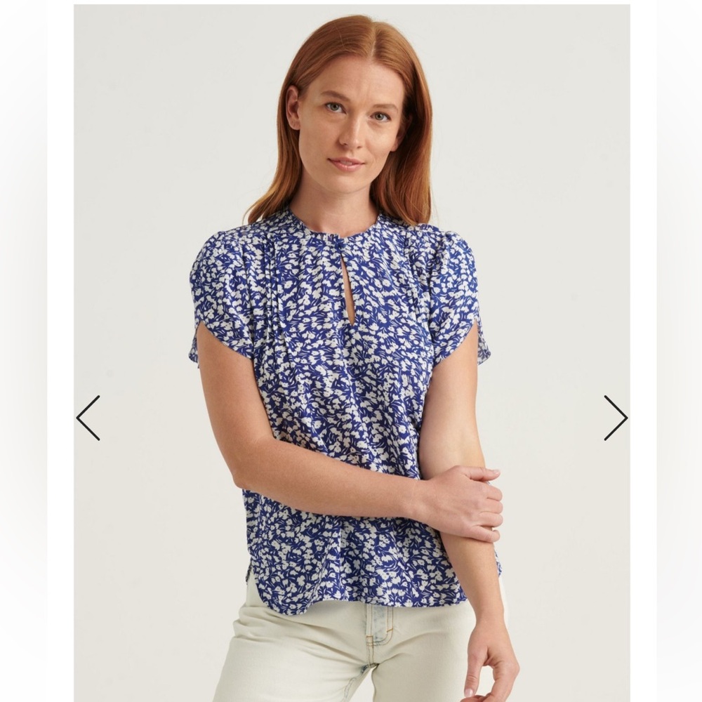Lucky Brand Tulip Sleeved Top